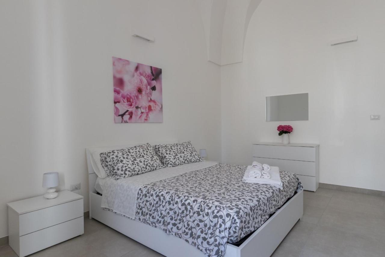Drooms. Felline Exterior foto