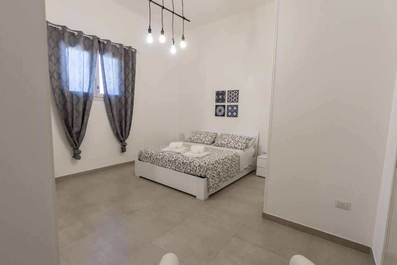 Drooms. Felline Exterior foto