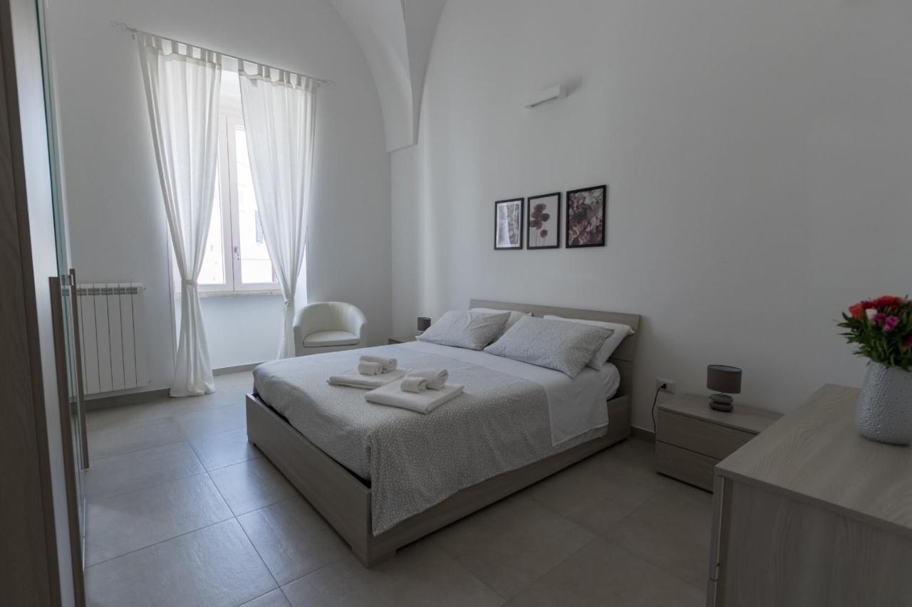 Drooms. Felline Exterior foto